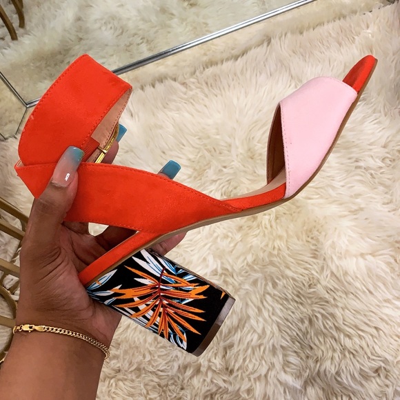 !! SIZE 6 !!  “Tropical Paradise” Block Heels - Picture 6 of 6